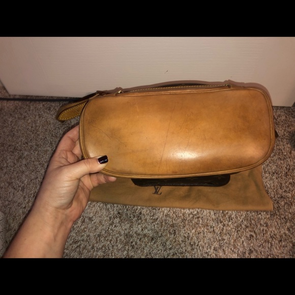 LV MONTSOURIS Backpack - Picture 7 of 8